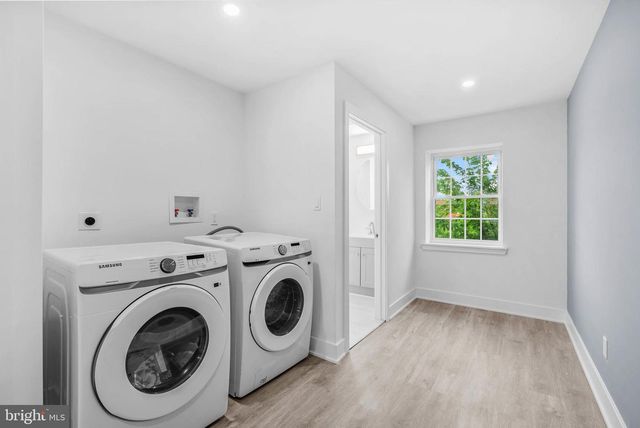 10 W POMONA ST, Philadelphia, PA 19144