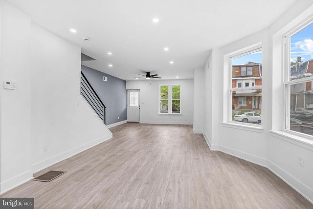 10 W POMONA ST, Philadelphia, PA 19144