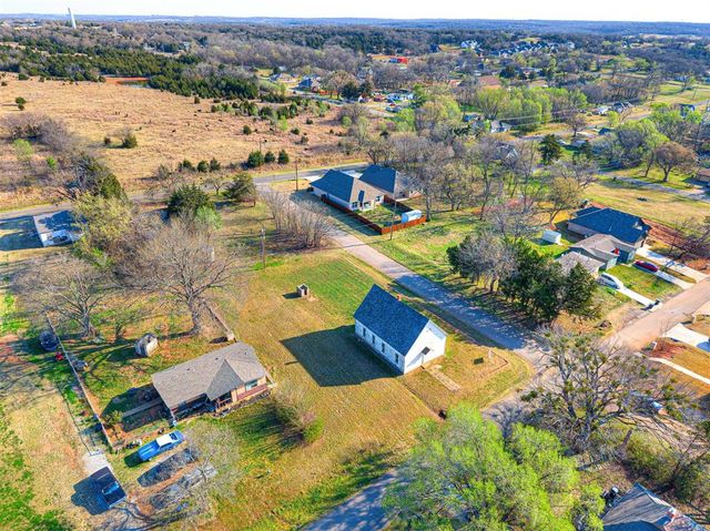 201 W 4th Street, Arcadia, OK 73007