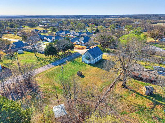 201 W 4th Street, Arcadia, OK 73007