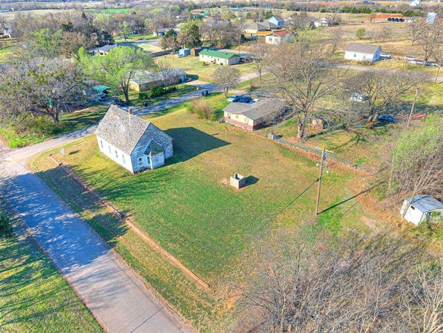 201 W 4th Street, Arcadia, OK 73007