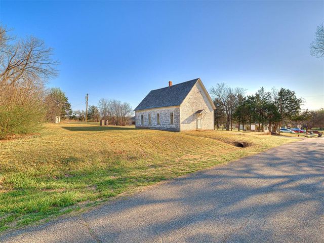 201 W 4th Street, Arcadia, OK 73007