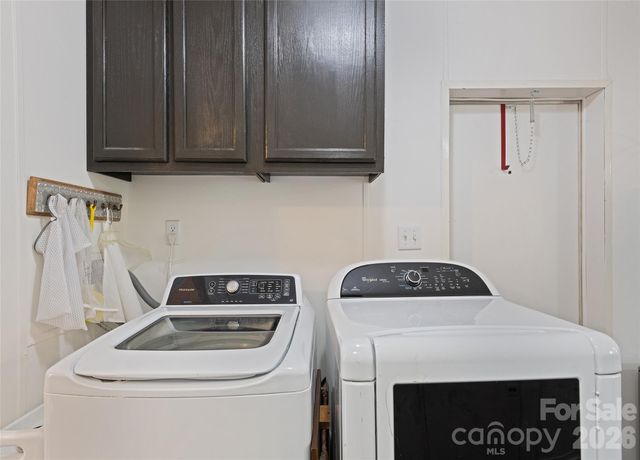17 King Drive, Leicester, NC 28748