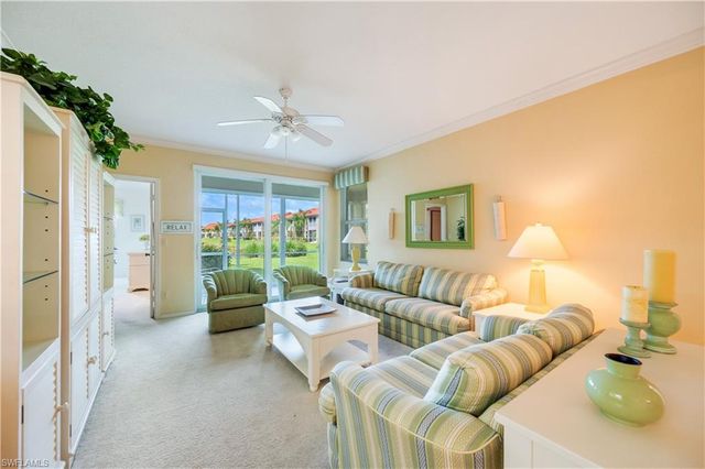 2555 Aspen Creek LN 102, Naples, FL 34119