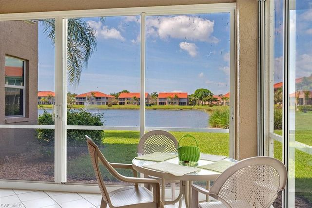 2555 Aspen Creek LN 102, Naples, FL 34119