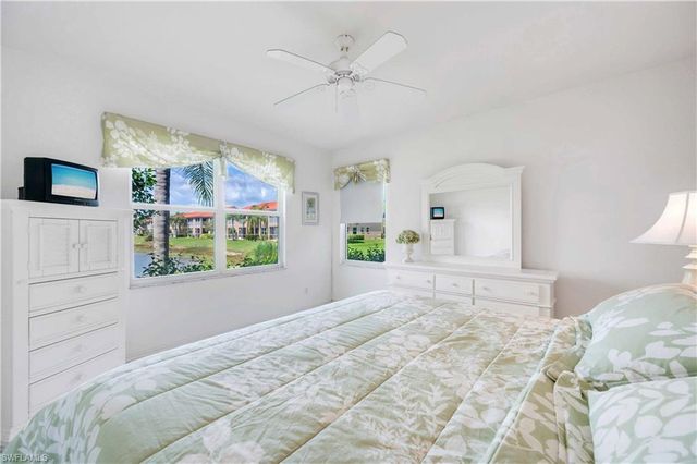2555 Aspen Creek LN 102, Naples, FL 34119