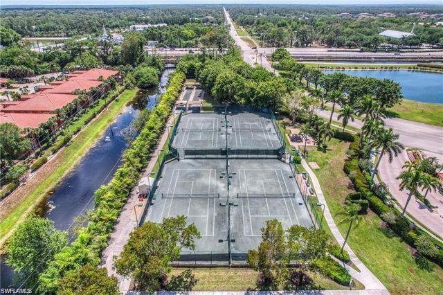 2555 Aspen Creek LN 102, Naples, FL 34119