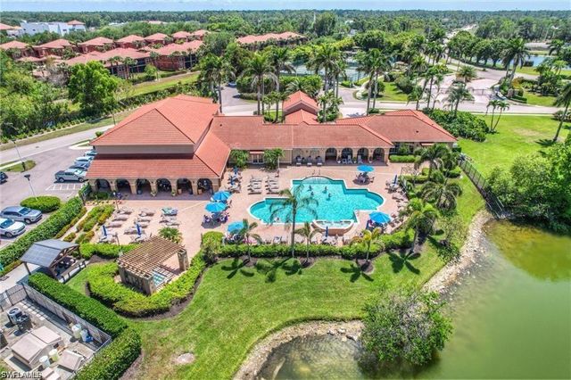 2555 Aspen Creek LN 102, Naples, FL 34119