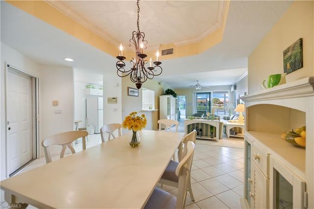 2555 Aspen Creek LN 102, Naples, FL 34119