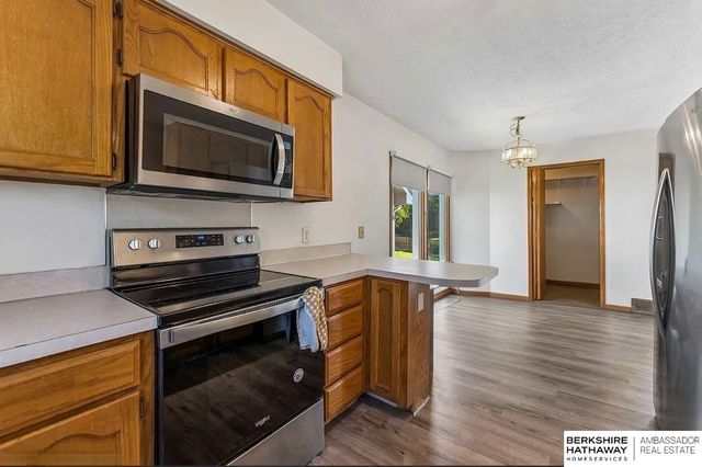 5005 N 126th Street, Omaha, NE 68164
