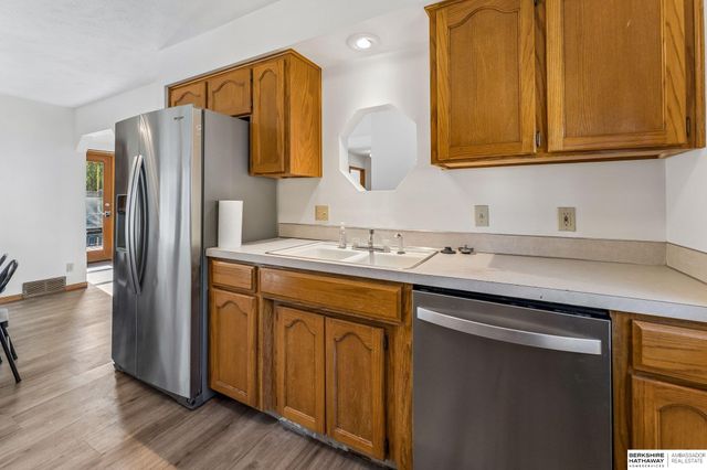 5005 N 126th Street, Omaha, NE 68164