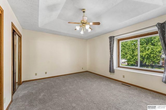 5005 N 126th Street, Omaha, NE 68164