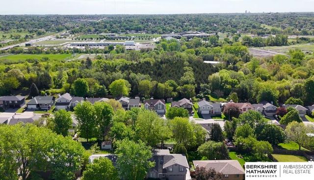5005 N 126th Street, Omaha, NE 68164
