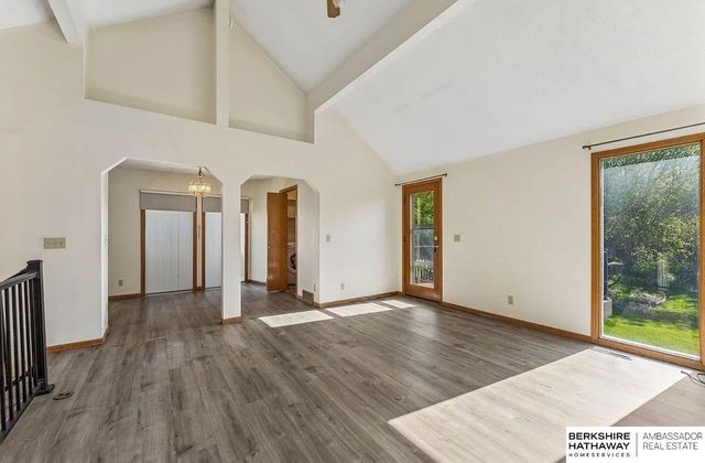 5005 N 126th Street, Omaha, NE 68164