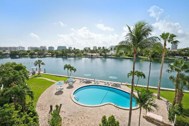 9101 E Bay Harbor Dr 404, Bay Harbor Islands, FL 33154