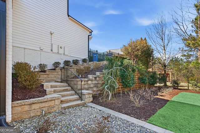 3114 Heybridge Lane, Milton, GA 30004