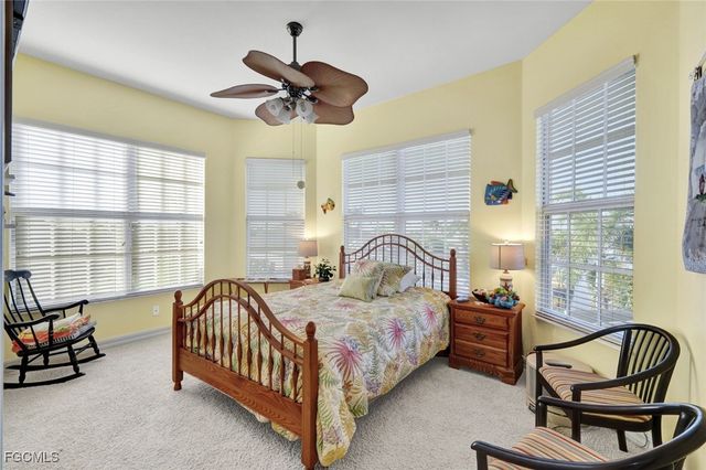 907 SW 51st TER, Cape Coral, FL 33914