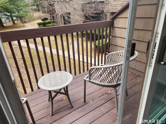 71 Towne House Road 71, Hamden, CT 06514