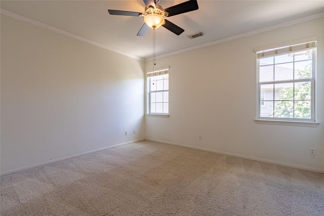 1101 E Parmer LN 121, Austin, TX 78753