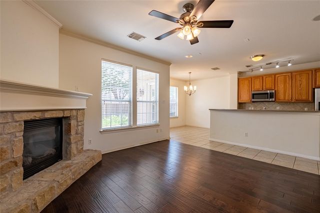 1101 E Parmer LN 121, Austin, TX 78753