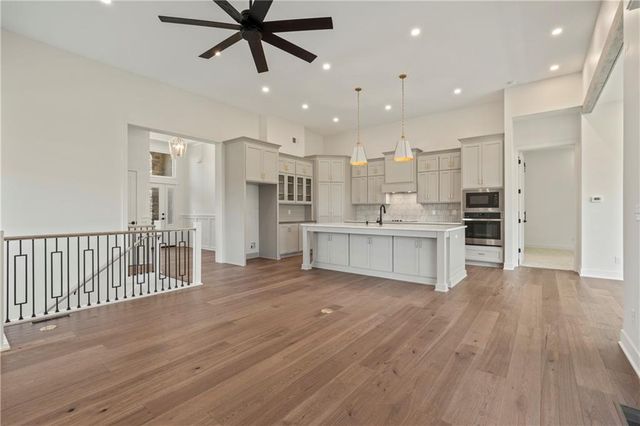 4225 NE Park Springs Drive, Lee's Summit, MO 64064