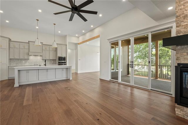 4225 NE Park Springs Drive, Lee's Summit, MO 64064