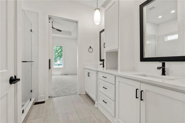 4225 NE Park Springs Drive, Lee's Summit, MO 64064