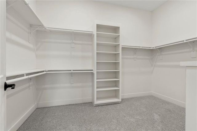 4225 NE Park Springs Drive, Lee's Summit, MO 64064