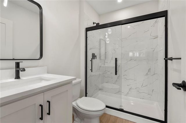 4225 NE Park Springs Drive, Lee's Summit, MO 64064