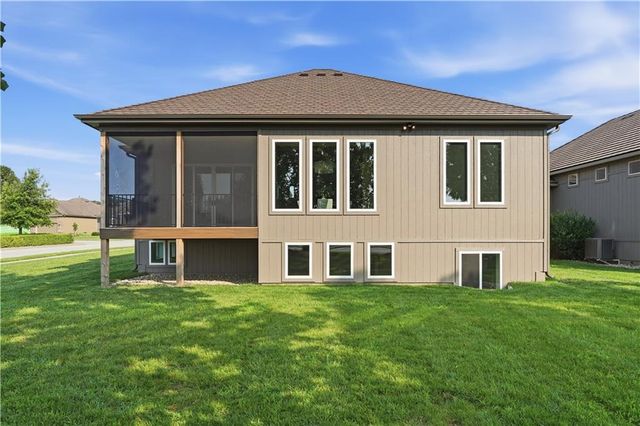 4225 NE Park Springs Drive, Lee's Summit, MO 64064