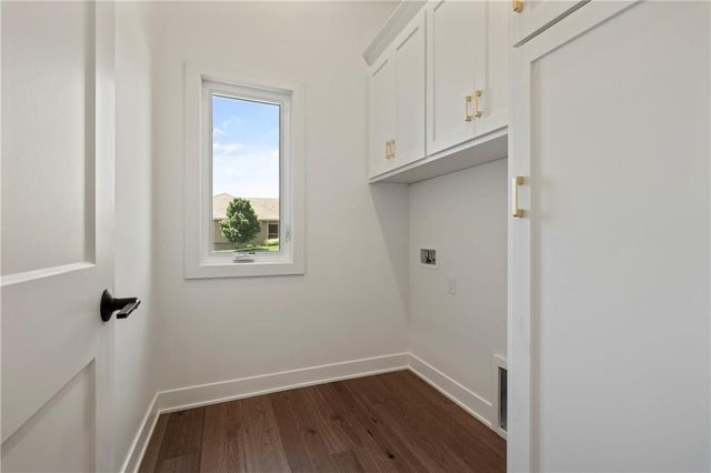 4225 NE Park Springs Drive, Lee's Summit, MO 64064