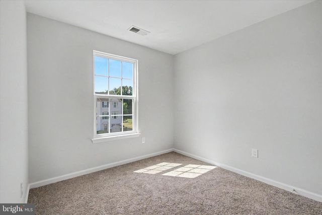 414 CHARLES AVE, Hanover, PA 17331