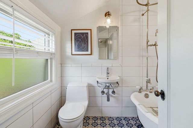 1564 1564 Sacramento St, Berkeley, CA 94702