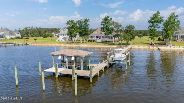 137 Waterway Drive, Havelock, NC 28532