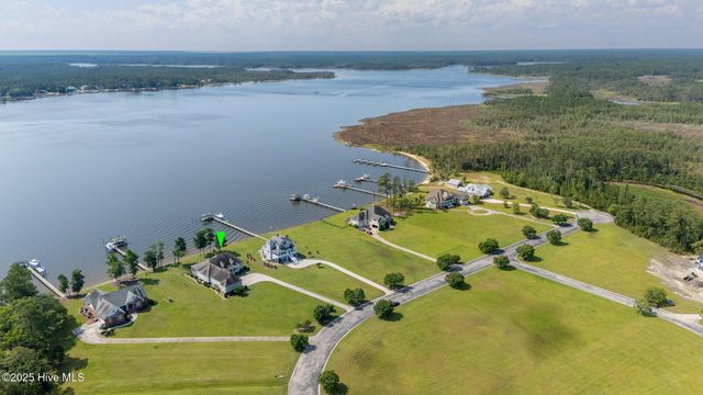 137 Waterway Drive, Havelock, NC 28532