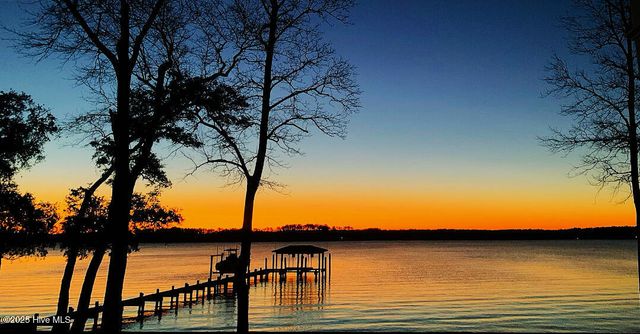 137 Waterway Drive, Havelock, NC 28532
