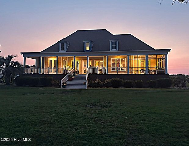 137 Waterway Drive, Havelock, NC 28532