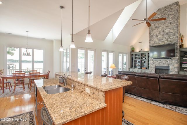 137 Waterway Drive, Havelock, NC 28532