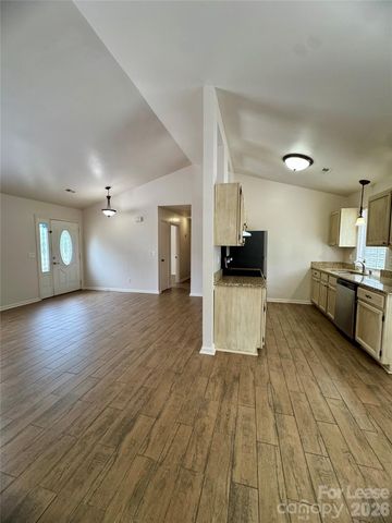 3407 Braewick Place, Charlotte, NC 28227