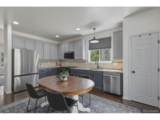 24669 E Wyoming Cir, Aurora, CO 80018