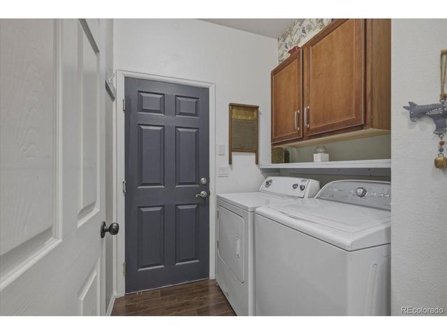 24669 E Wyoming Cir, Aurora, CO 80018