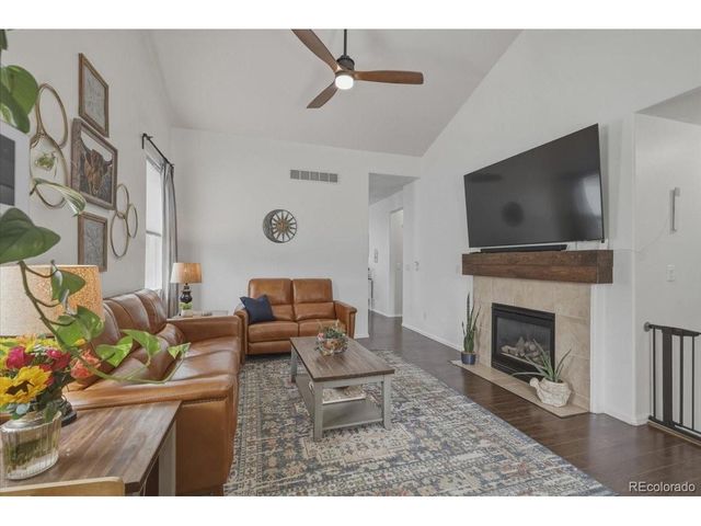 24669 E Wyoming Cir, Aurora, CO 80018