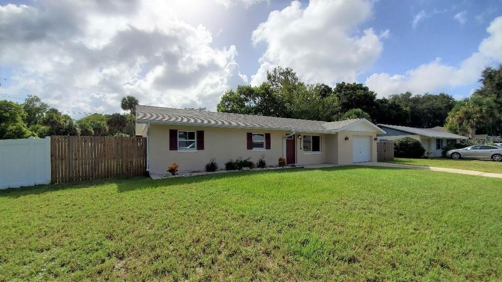 Image 1 of property listing at 2524 JUNIPER DRIVE, Edgewater, FL 32141