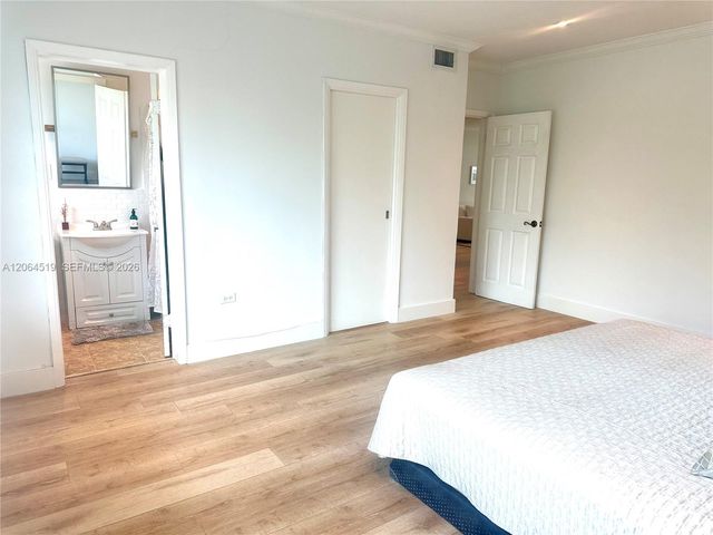 10178 Collins Avenue 205, Bal Harbour, FL 33154