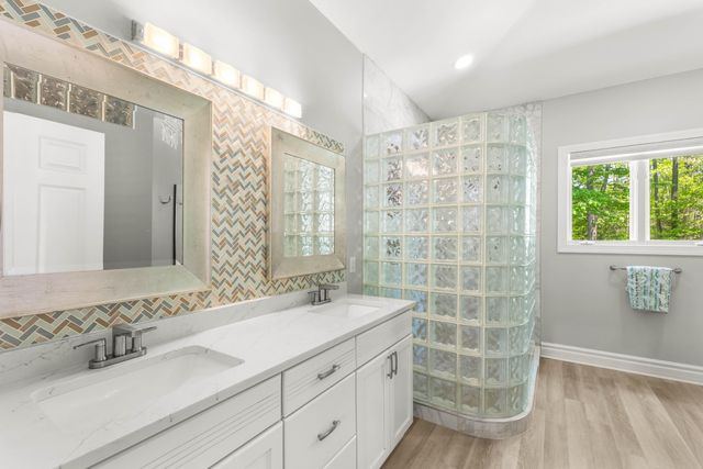 16644 Northwood Trail, Spring Lake, MI 49456