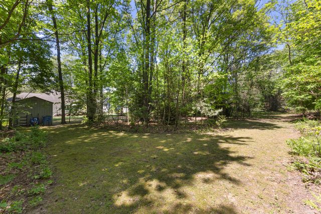 16644 Northwood Trail, Spring Lake, MI 49456
