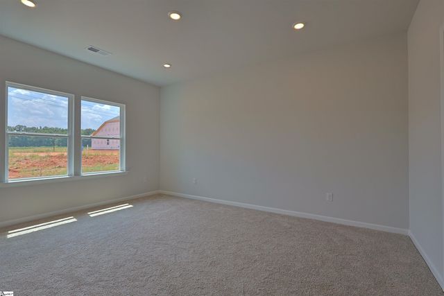 109 White Fields Avenue, Fountain Inn, SC 29644