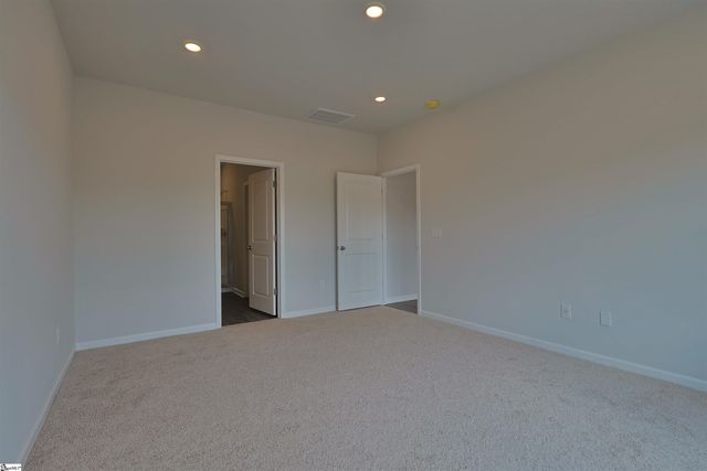 109 White Fields Avenue, Fountain Inn, SC 29644