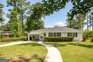 1109 Cherokee Circle, Waycross, GA 31501