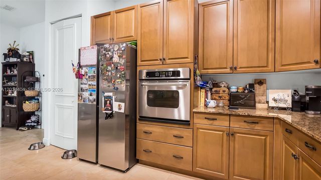 425 NE 69th Circle, Boca Raton, FL 33487